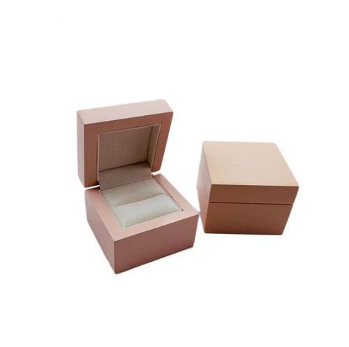 The Artisan's Touch - Crafting the Luxury Perfume Box