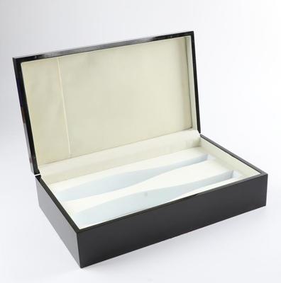 Buy Custom Lacquered Wood Wine Box Black With Logo Eco Friendly MDF online manufacture