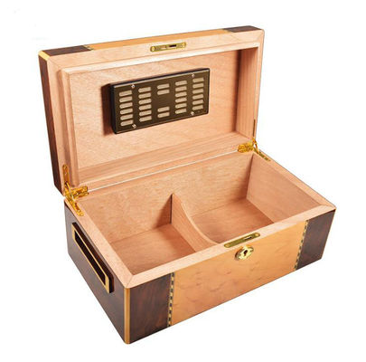 Buy Custom Moisture Regulating Antibacterial Stable Spanish Cedar Wood Cigar Box Humidor online manufacture