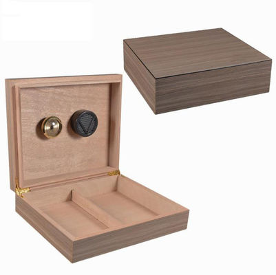 Buy Customizable Cigar Storage Box Cedar Cigar Humidor Box With Classic Lacquer Design online manufacture