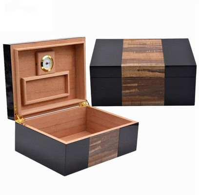 Buy Portable Personalized Cigar Box Handmade Cigar Humidor 50-200 Capacity Cigars With Logo online manufacture