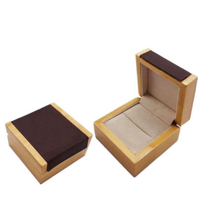 Buy Romantic Wooden Ring Box with Magnetic Lid and CE Certified Luxury Jewelry Keepsake Box online manufacture