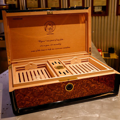 Buy Luxury Cigar Box Piano Lacquer Wood Cedar Cigar Gift Box online manufacture